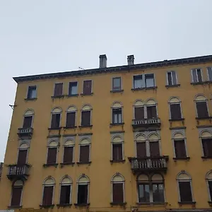 https://alloggi-gerotto-calderan-3.hotelslidodijesolo.com