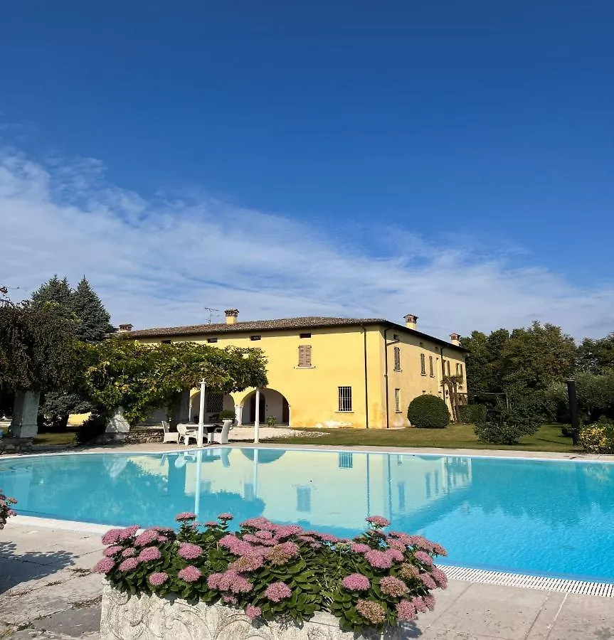 Corte San Lorenzo Bed and Breakfast Desenzano del Garda
