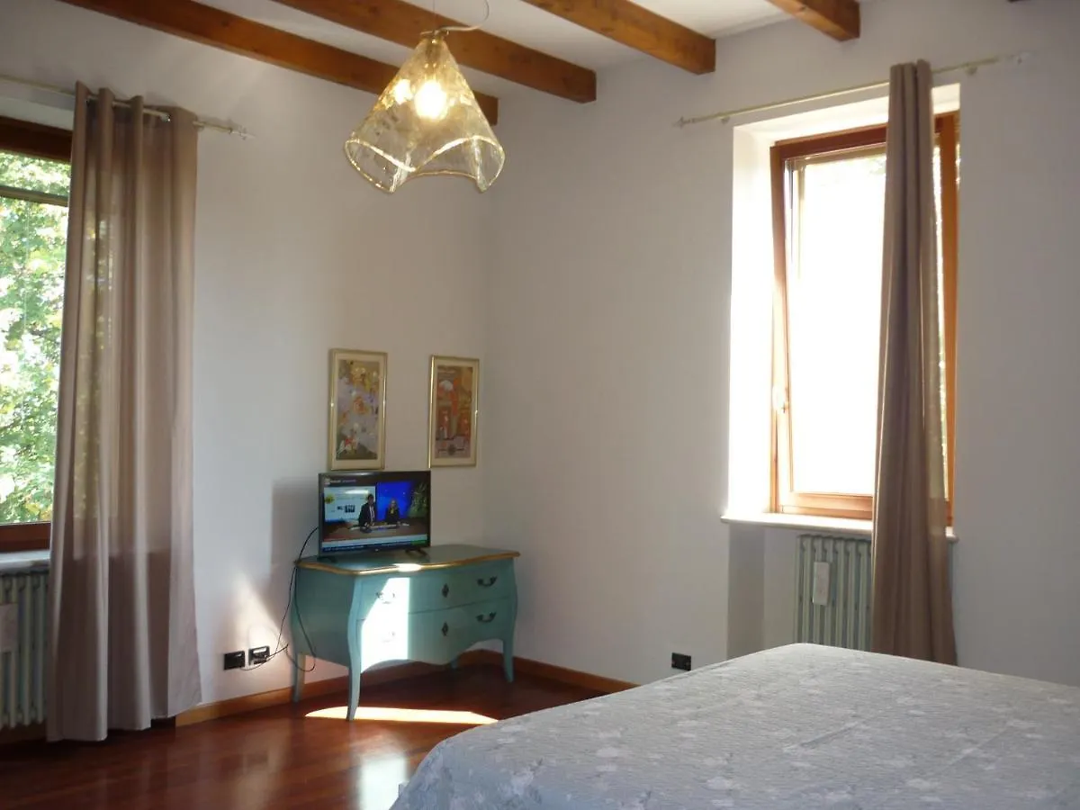 Bed & Breakfast Corte San Lorenzo Bed and Breakfast Desenzano del Garda Italia