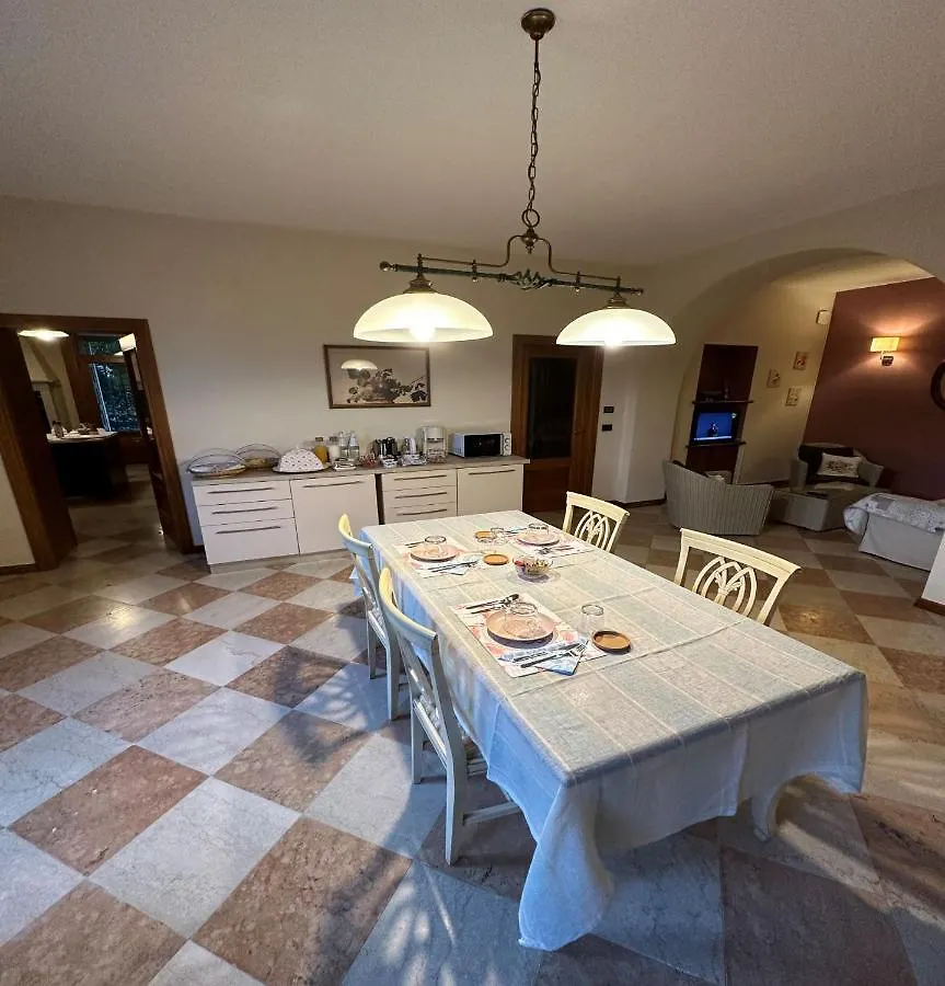 Corte San Lorenzo Bed and Breakfast Desenzano del Garda Bed & Breakfast